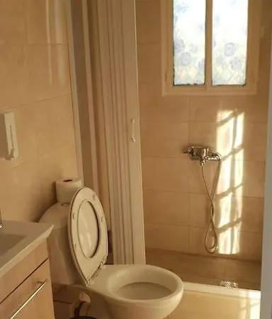 Καλινοβου 1 Κευελπιδων Πεδιον Αρεωσ Apartment Athens Exterior photo