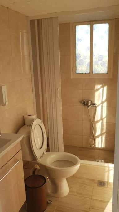 Apartment καλινοβου 1 κευελπιδων πεδιον αρεωσ Athens